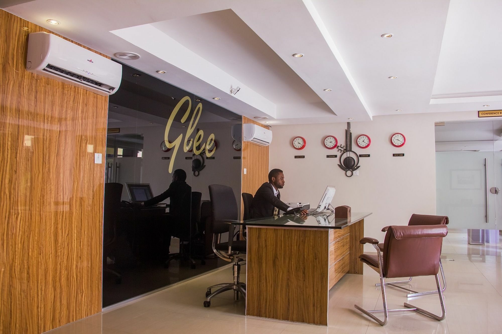 Glee Hotel Aliayabiagba 外观 照片