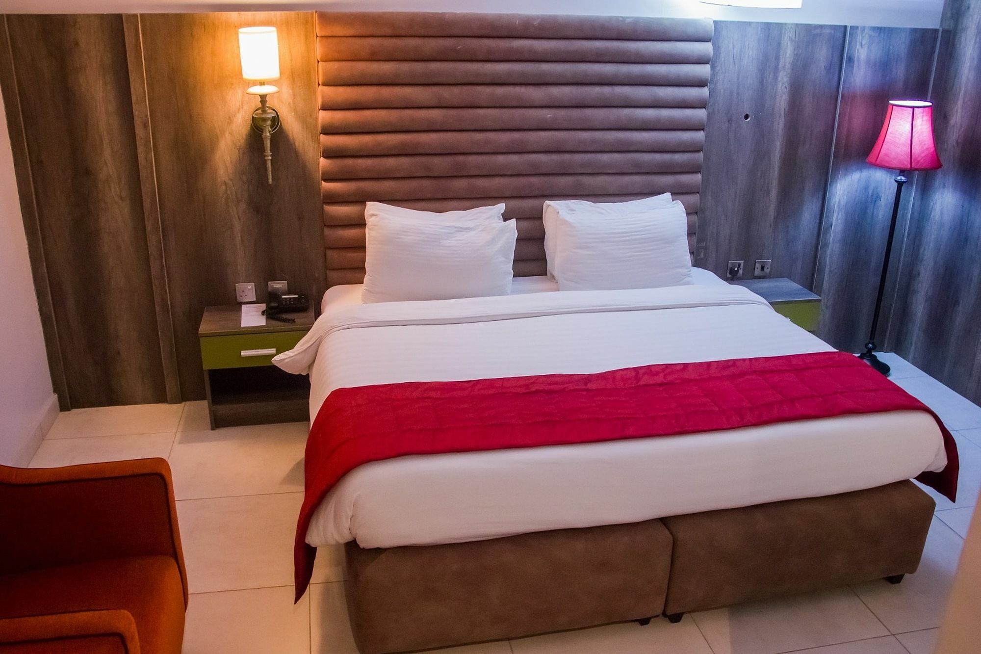 Glee Hotel Aliayabiagba 外观 照片
