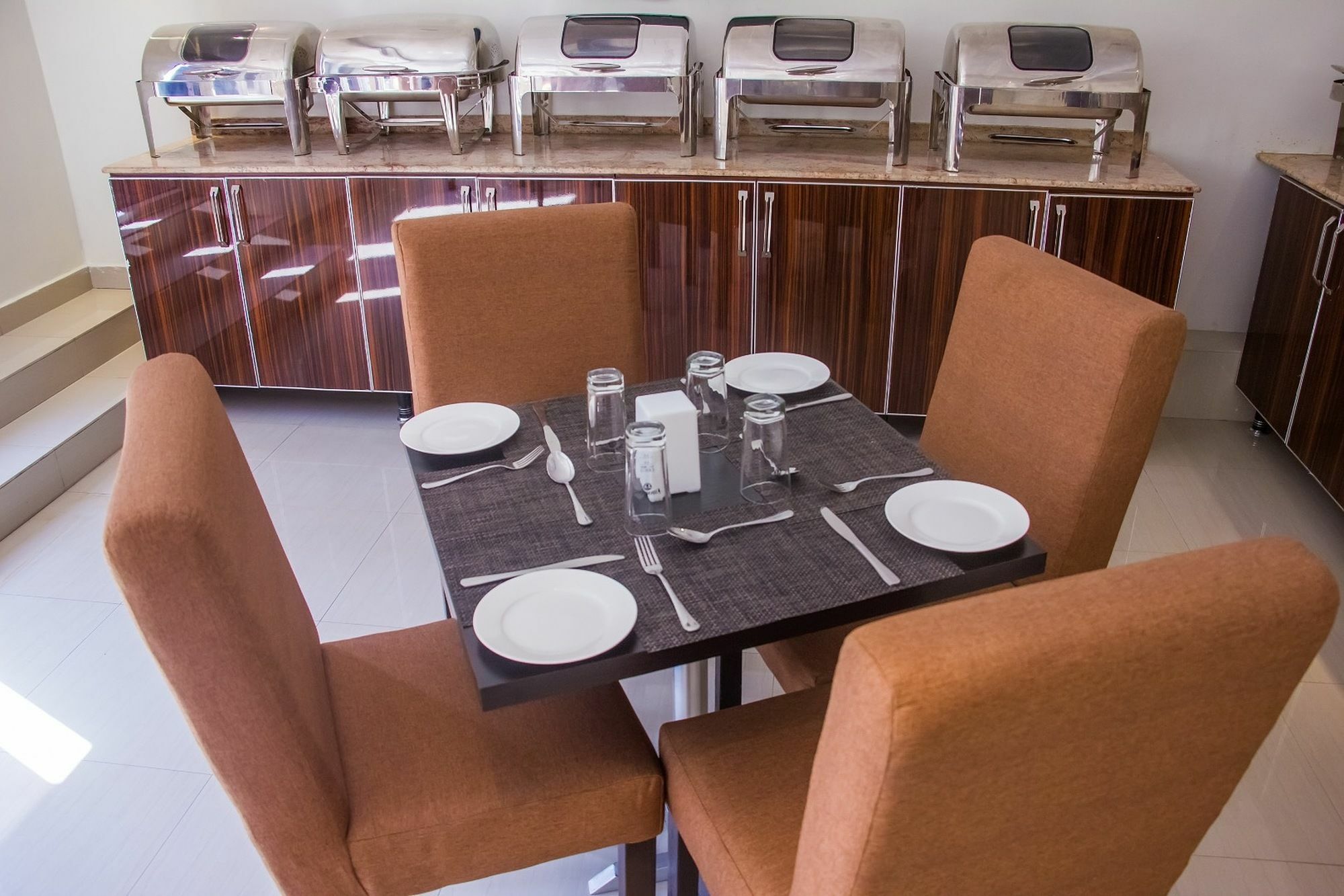 Glee Hotel Aliayabiagba 外观 照片